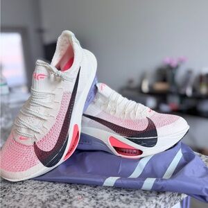Nike Women's Alphafly 3 Running Shoes BRAND NEW